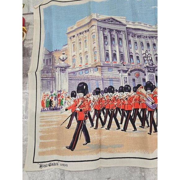 Vintage Buckingham Palace Tea Dish Towel - Guards Band - Irish Cahin Linens - No - Picture 3 of 9